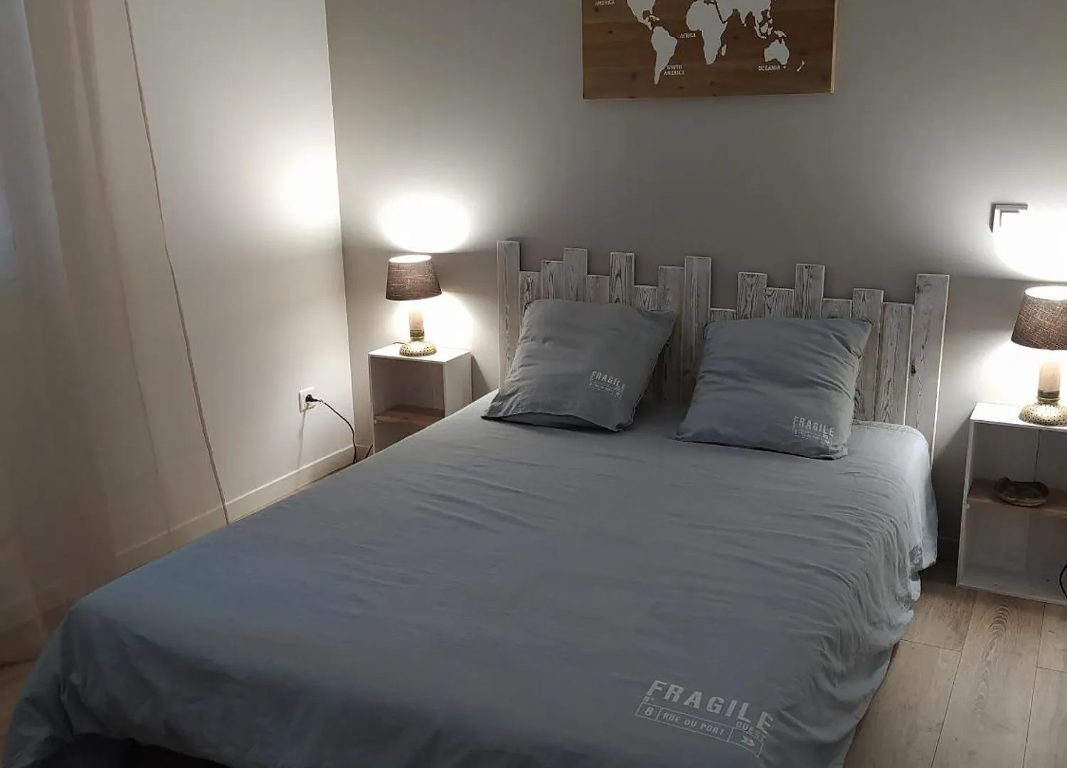 Les Logis De Lea Bed and Breakfast Saint-Beauzely 0*,